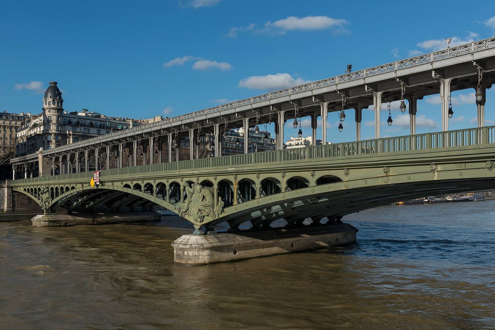 Bir-Hakeim-broen over Seinen