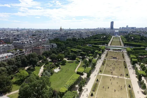 Champ de Mars sett fra Eiffeltårnet